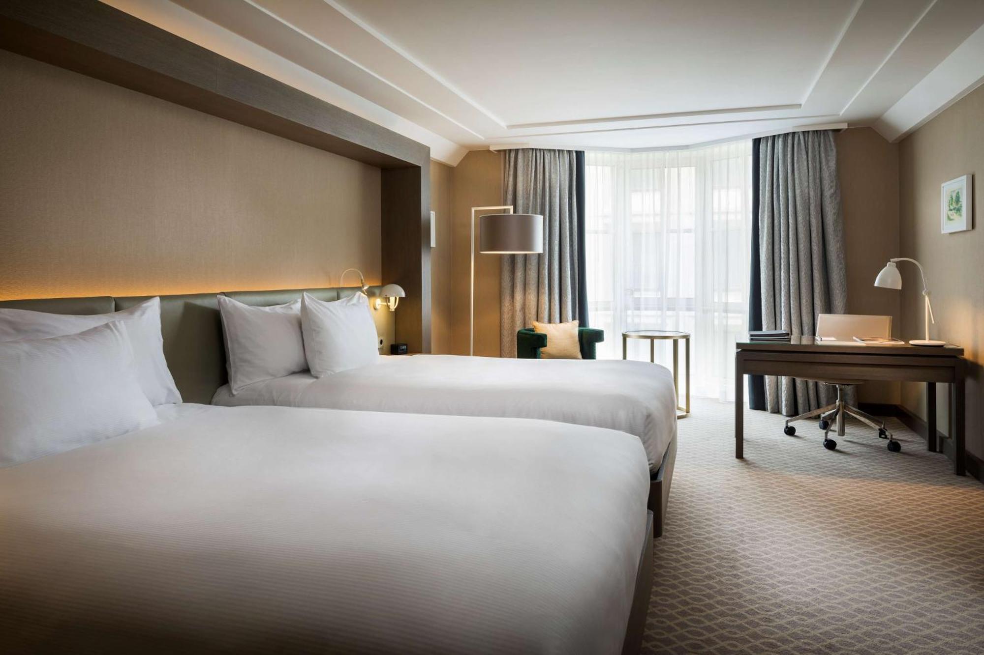 Hilton Plaza 4* Viena